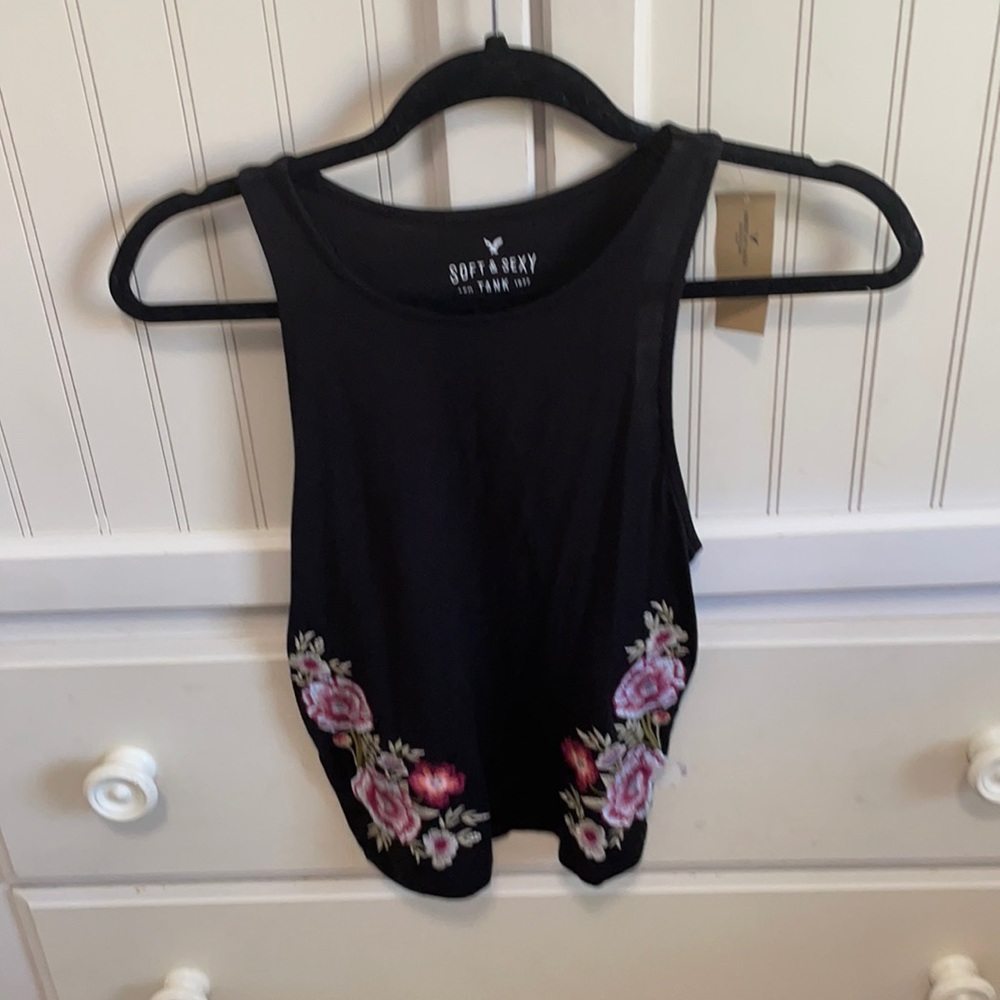 American Eagle crop top